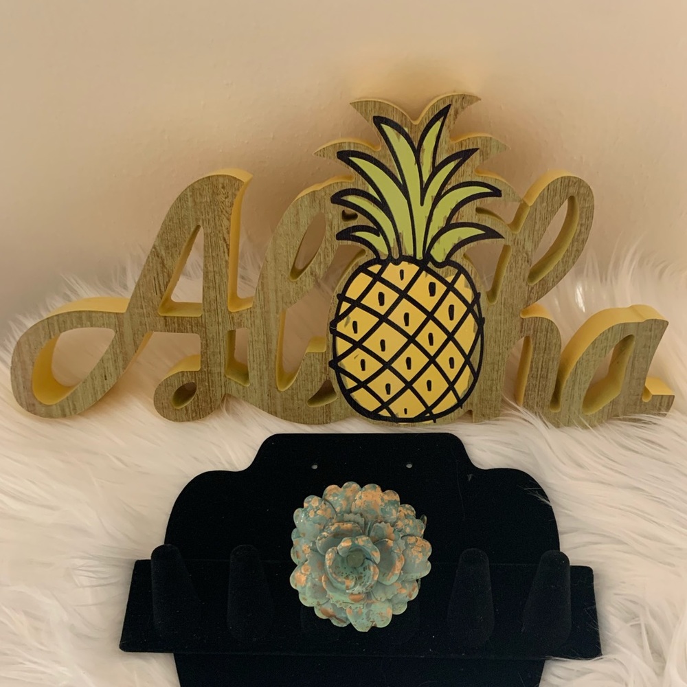 Metal Flower Cuff Bracelet